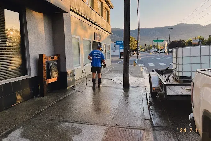 Pressure Washing & House Washing in Merritt & Kamloops, BC